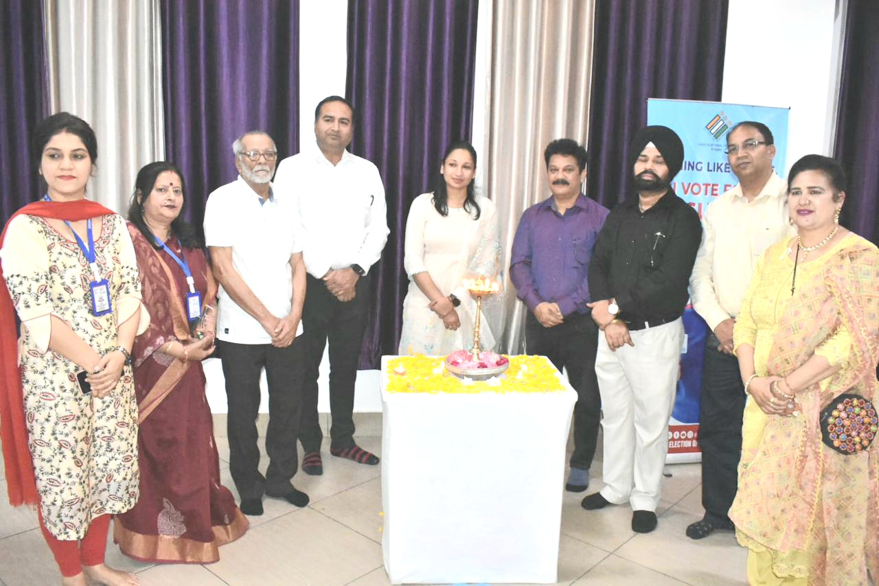 Sweeping activities are being conducted on a large scale in the district in view of the objective of securing more than 70 percent votes - Komal Mittal
